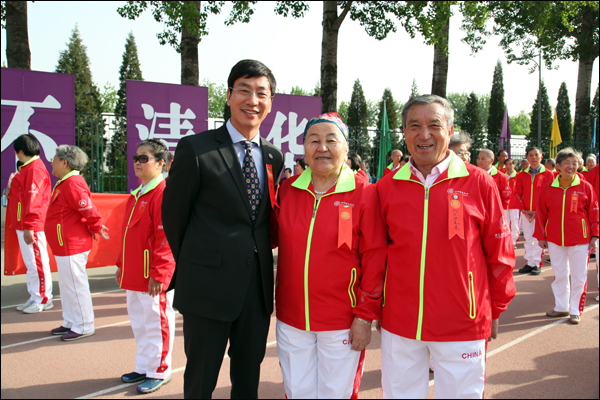 校友总? border=
