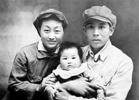 王士å?
