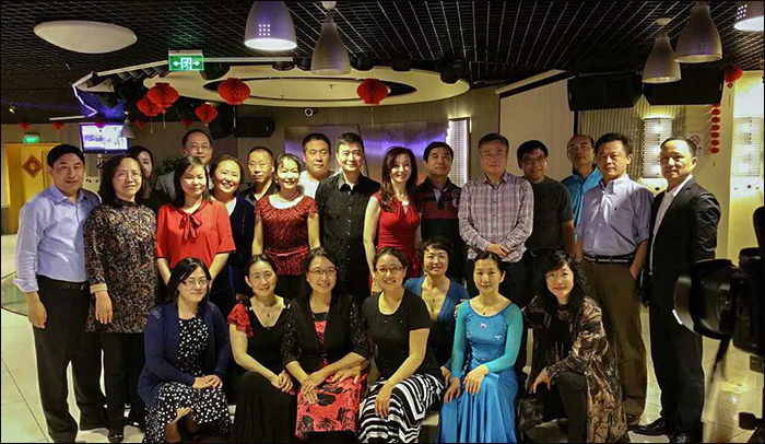 舞会(x).jpg